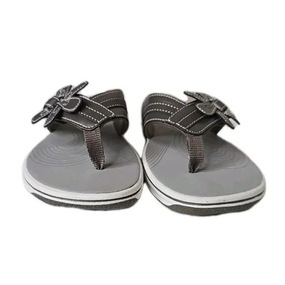 Clarks NWOB Women's 8 M Cloudsteppers Brinkley Flora Sandals Pewter NEW - Picture 2 of 6